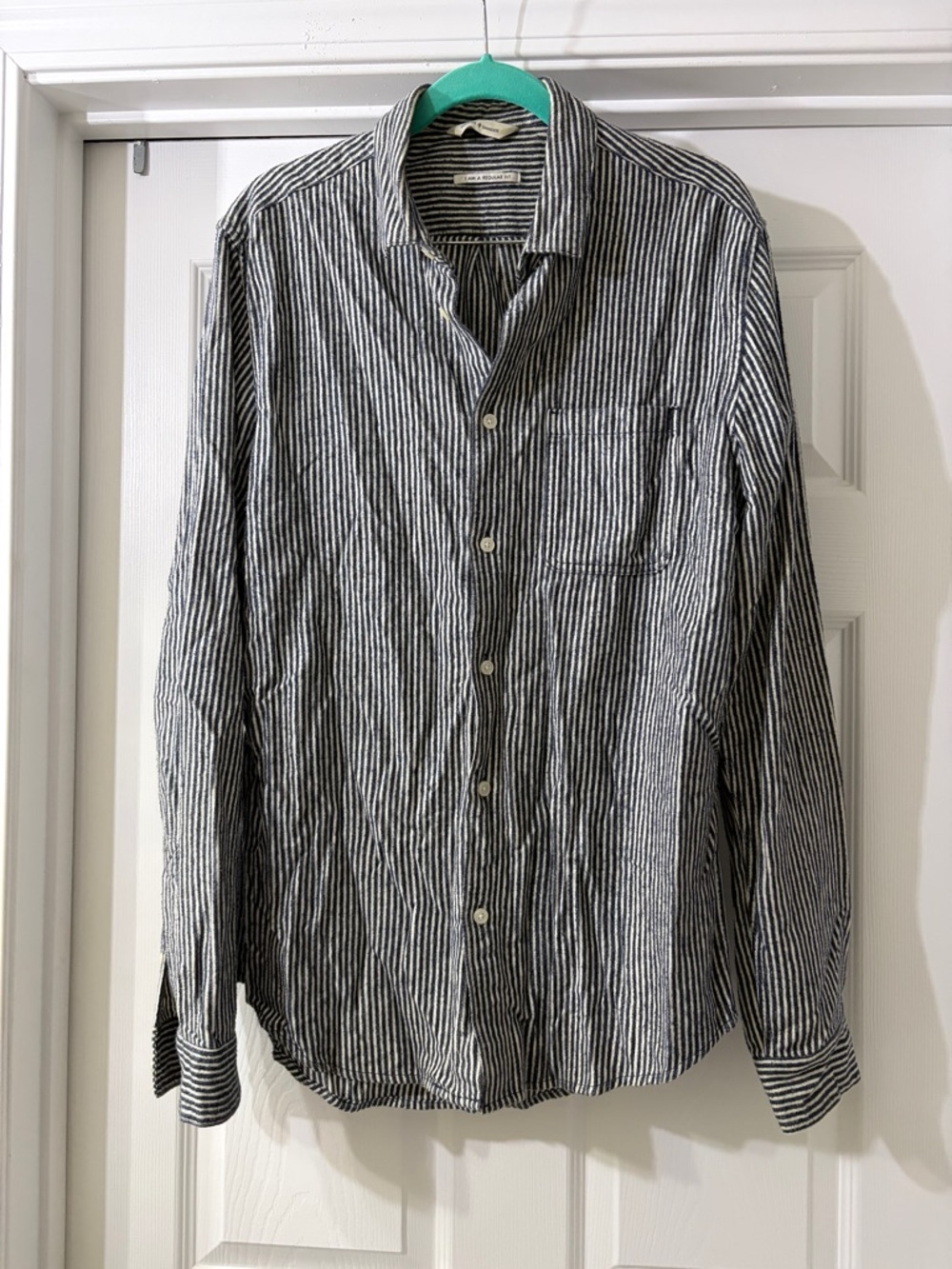 Samsøe Samsøe Men's Blue and White Striped Button-Up Shirt